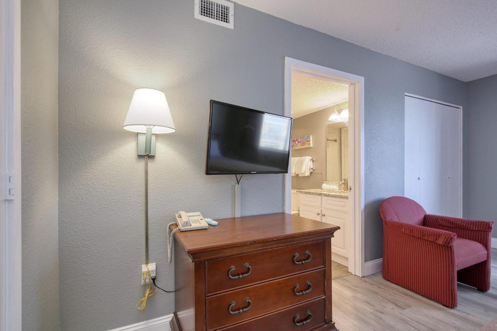 הוילה מירטל ביץ' 1604 N Ocean Blvd, 0906 - Ocean Front Sleeps 8 מראה חיצוני תמונה